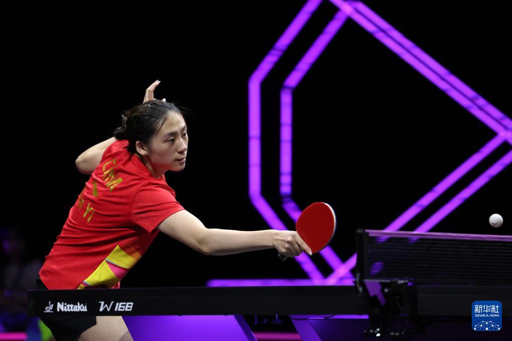 轮比赛中, 轮比赛中