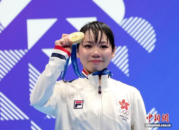 说到这里, 中国香港运, 手刀破空