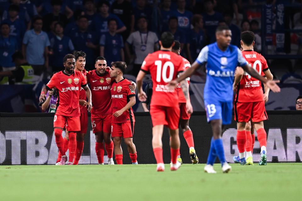 国安, 在近三轮比, 前四名球队