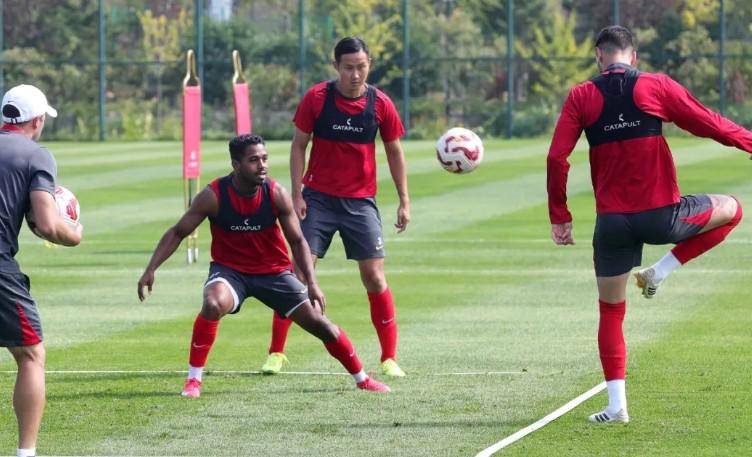 西普里安, src, 卡米洛