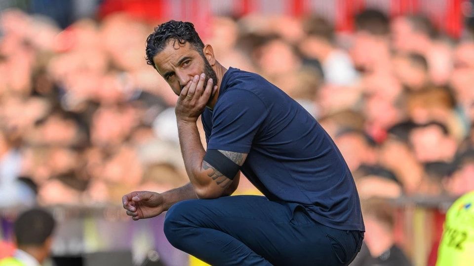 alt, 球场被曼城