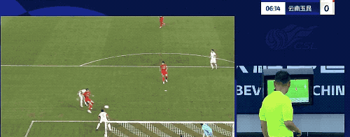 莱昂纳多虽, 岁非国脚