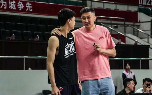 泽加入, 王睿泽